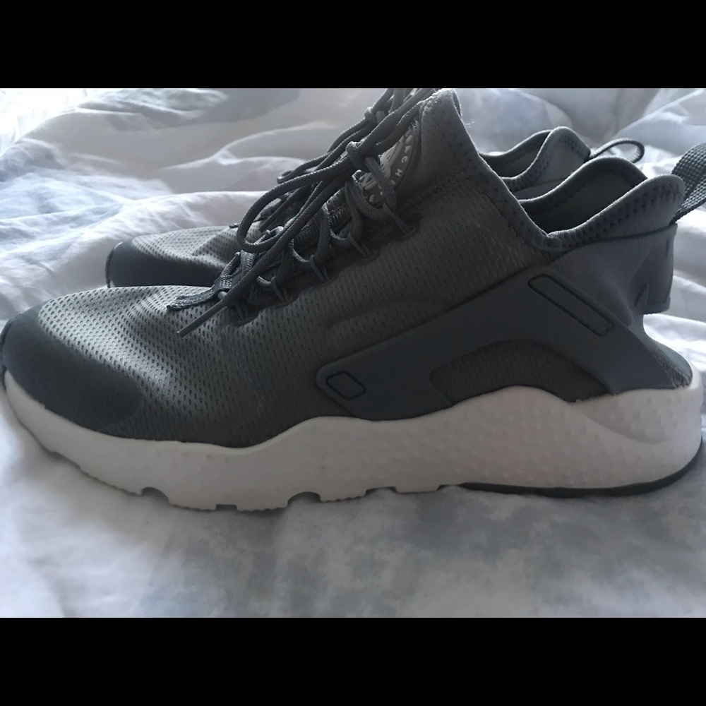 Nike Air Huarache Sneaker